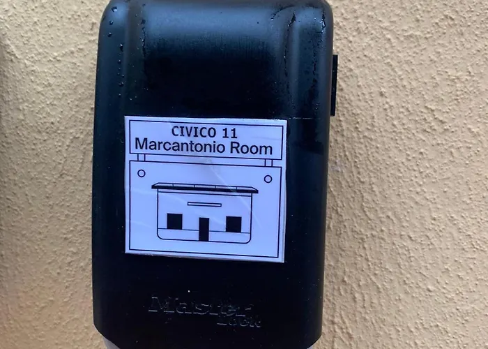 بيت ضيافة Marcantonio Ampia Con Bagno Privato E Self Check In بيرودجا